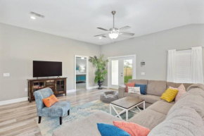 1977 Esplanade St
